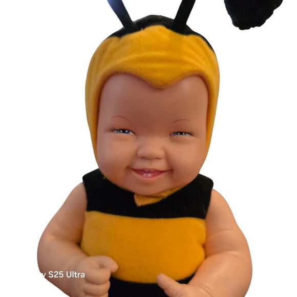 Anne Geddes Baby Doll Bumblebee Jointed 14” Doll 1996 - Picture 2 of 4